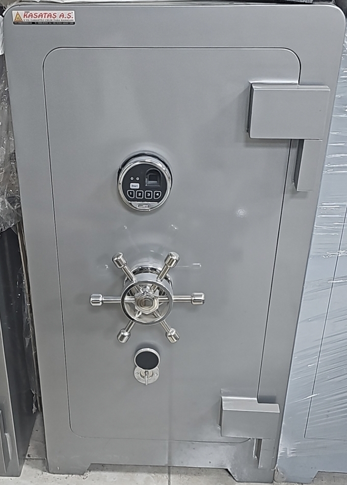 "          008HARUNELİPS7CM EV VE OFİS TİPİ YÜKSEK GÜVENLİKLİ RADÜSLÜ  7 CM TAM ZIRHLI PARMAK İZLİ ELEKTRONİK ŞİFRELİ VE ANAHTARLI ÇELİK PARA KASASI 100*55*55CM 500KĞ ( 2999€ )+KDV