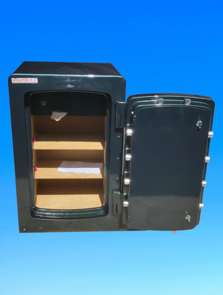 "        008ENGLANGSAFE İNGİLİZ OFİS TİPİ NADİDE EŞİ OMAYAN USTALIK ESERİ ELİPS KAPAKLI 1 ADET MAYMUNCUK AÇMAZ MATKAP DELMEZ OKSİJEN KESMEZ  YÜKSEK GÜVENLİKLİ PİKLİ ÇELİKLİ 11CM DOLGULU TABAN AMORTİSÖRLÜ GİZLİ GÖZLÜ OTOMATİK KİLİTLEME SİSTEMLİ TEK KAPILI 10CM DOLGULU PARMAKİZLİ ELEKTRONİK ŞİFRELİ İÇİ KADİFE KAPLI İÇİNDE DOLAPLI ÇELİK PARA KASASI DIŞ ÖLÇÜSÜ 100*65*60CM İÇ ÖLÇÜSÜ 72*45*35CM  1 TON ( 3999€ )+KDV ADRESE TESLİM