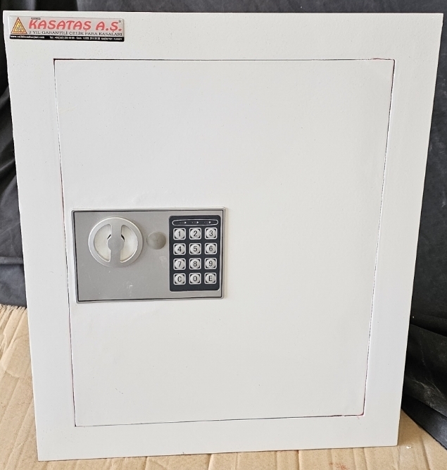*057ÇİNEA ELEKTRONİK ŞİFRELİ  ANKASTRE DUVAR KASASI H57*39*12CM 18KĞ ( 499€ )+KDV ADRESE TESLİM