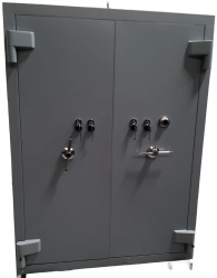 5 BAR PATLAMAYA DAYANIKLI ÇİFT KANATLI KAPI  ( GAZ VE DUMAN SIZINTISINA KARŞI GÜVENLİKLİ ) 209*164*20CM 1 TON ( 8999€ )+KDV