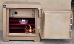 . 002UZM7CM EV VE OFİS TİPİ YÜKSEK GÜVENLİKLİ 7 CM TAM ZIRHLI ELEKTRONİK ŞİFRELİ VE ANAHTARLI ÇELİK PARA KASASI 55*55*55CM 250KĞ ( 1100 € )+KDV